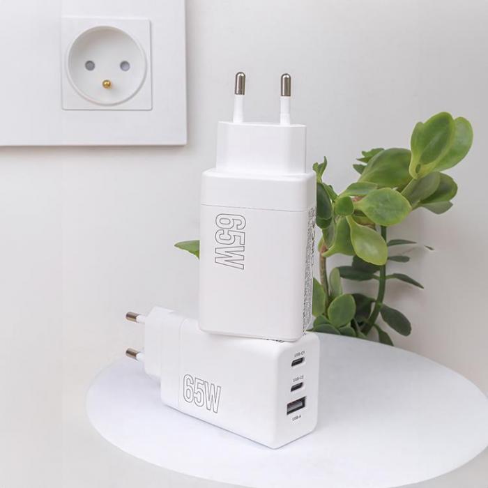 Maxlife - Maxlife Vggladdare 2x USB-C 1x USB 65W - Vit