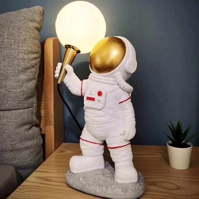 A-One Brand - Moon Bordslampa ASTRONAUT standing Art Deco (model 1) AMTL