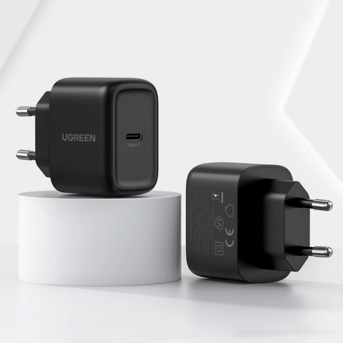 Ugreen - Ugreen Vggladdare 25W PD med Typ-C Kabel 2m - Svart