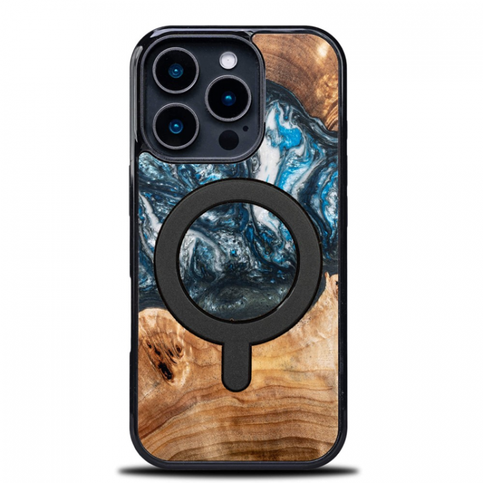 Bewood - Bewood iPhone 16 Pro Mobilskal MagSafe Unique Planets Earth