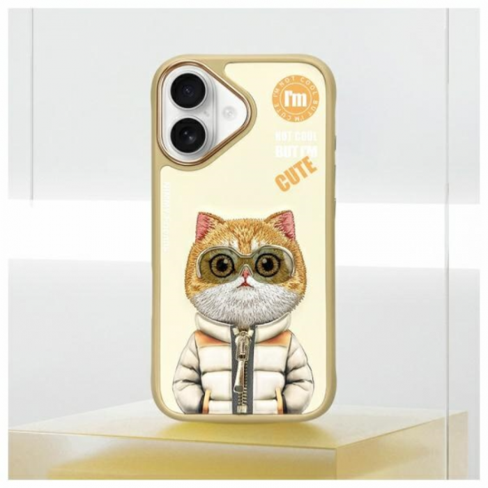 NIMMY - Nimmy iPhone 16 Mobilskal Cool & Cute 2.0 Cat - Khaki