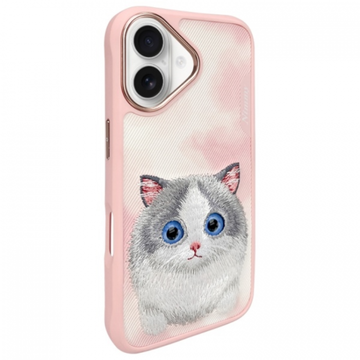 NIMMY - Nimmy iPhone 16 Mobilskal Big Eyed Pet 2.0 Cat - Rosa