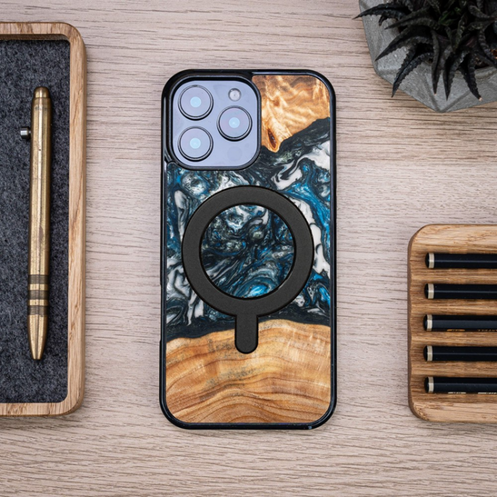 Bewood - Bewood iPhone 16 Pro Max Mobilskal MagSafe Unique Planets