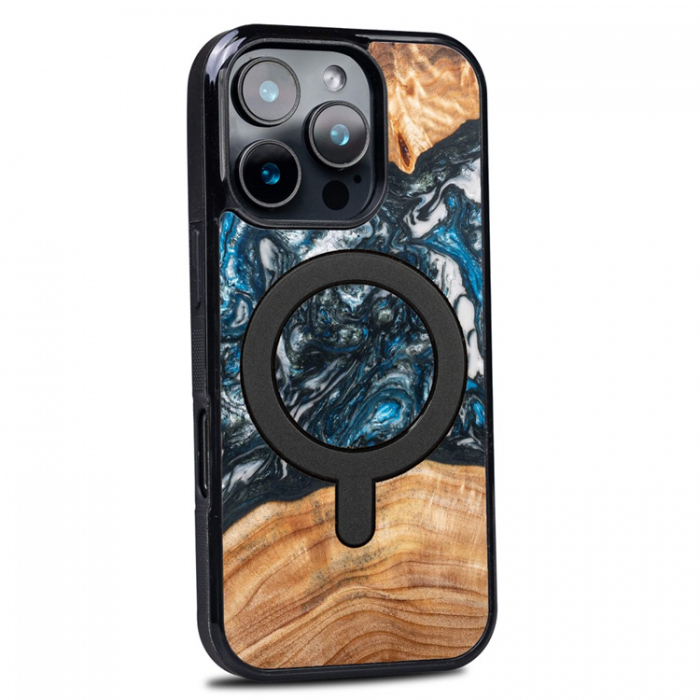 Bewood - Bewood iPhone 16 Pro Mobilskal MagSafe Unique Planets Earth