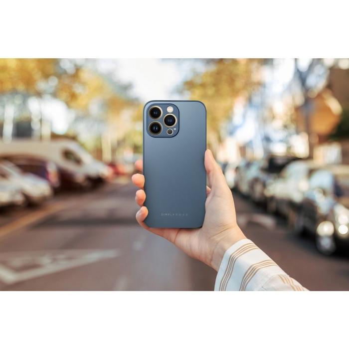 Roar - Roar Matte Glass Skal för iPhone 14 blå